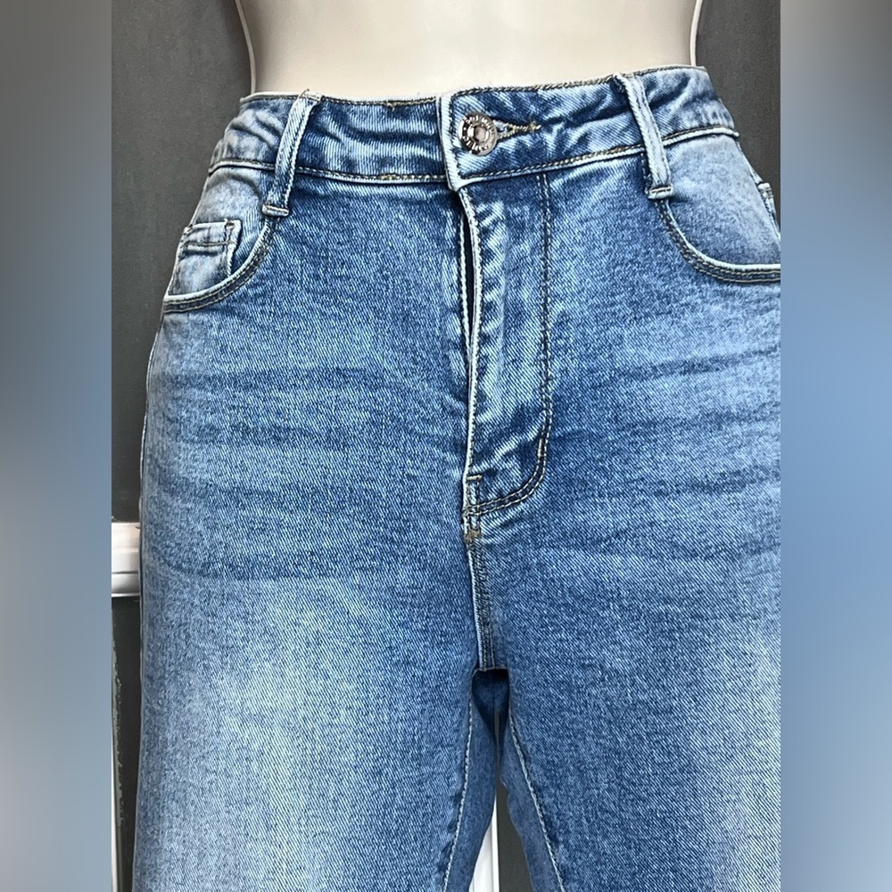TWO WAY High Rise Flare Leg Jeans - Picture 3 of 5